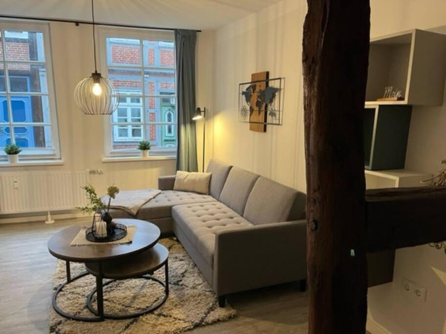 Gemuetliche Ferienwohnung Mitten In Der Historischen Stader Altstadt Экстерьер фото